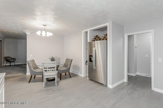 4349 S Eber Road, Monclova, OH 43542