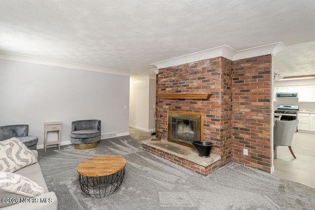 4349 S Eber Road, Monclova, OH 43542