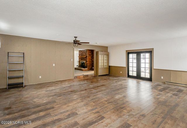 4349 S Eber Road, Monclova, OH 43542