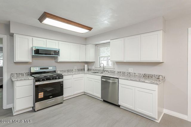 4349 S Eber Road, Monclova, OH 43542