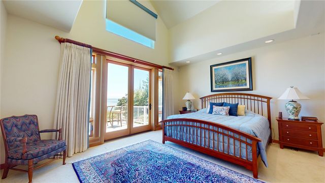 8102 E Perelli Lane, Port Orchard, WA 98366