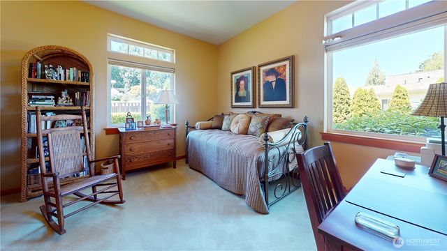 8102 E Perelli Lane, Port Orchard, WA 98366