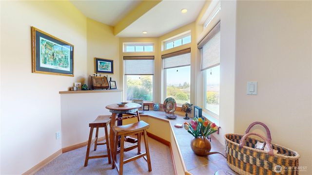 8102 E Perelli Lane, Port Orchard, WA 98366