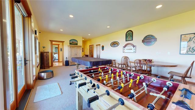 8102 E Perelli Lane, Port Orchard, WA 98366