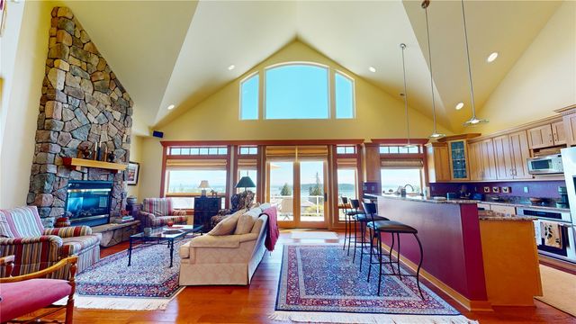 8102 E Perelli Lane, Port Orchard, WA 98366