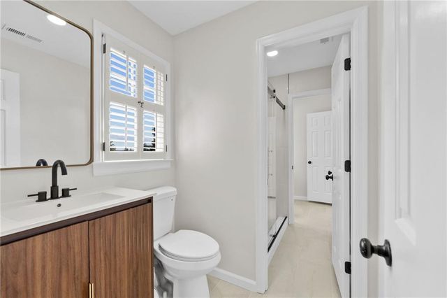 10245 Groomsbridge Road, Johns Creek, GA 30022