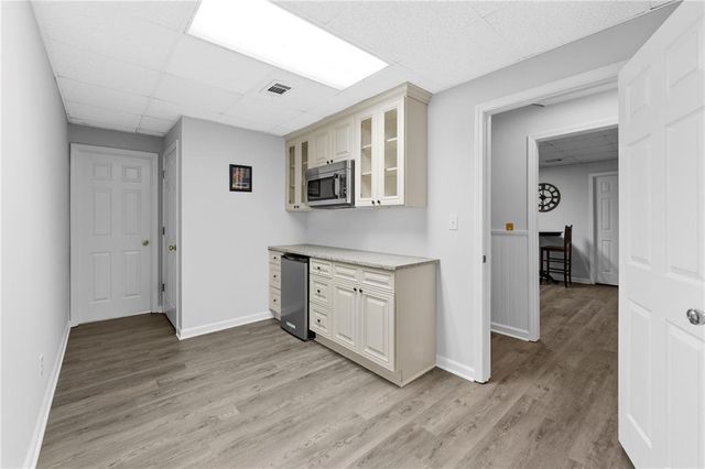 10245 Groomsbridge Road, Johns Creek, GA 30022