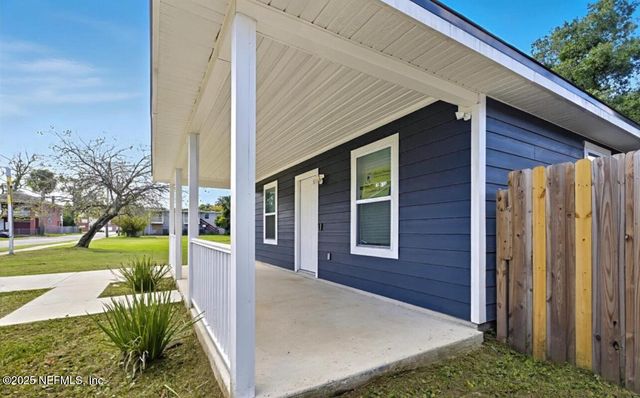 1428 BARNETT Street, Jacksonville, FL 32209