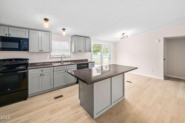 103 Wildwood Lane, Princeton, NC 27569