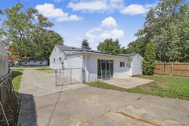 35519 Hazelwood Street, Westland, MI 48186