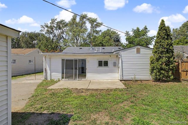 35519 Hazelwood Street, Westland, MI 48186