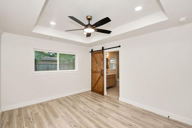6106 Rutherglenn Drive, Houston, TX 77096