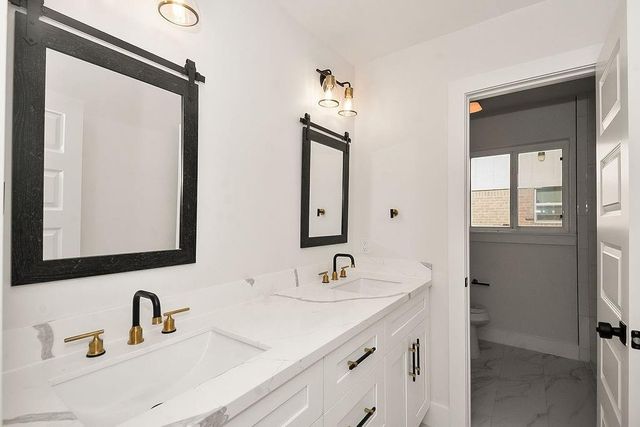 6106 Rutherglenn Drive, Houston, TX 77096