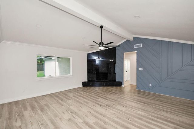 6106 Rutherglenn Drive, Houston, TX 77096