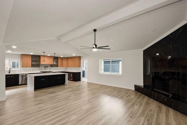 6106 Rutherglenn Drive, Houston, TX 77096