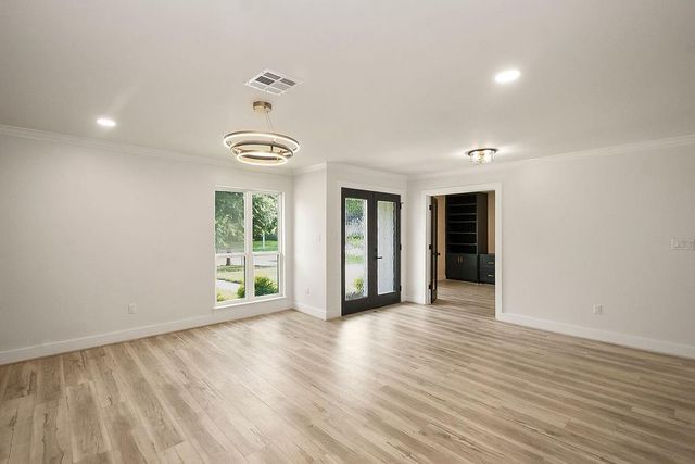 6106 Rutherglenn Drive, Houston, TX 77096