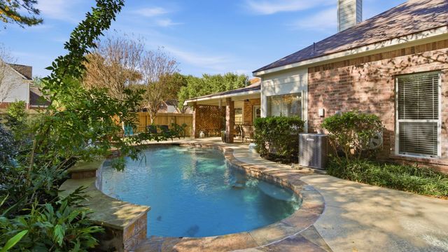 2202 Stoneycreek Park Court, Conroe, TX 77385