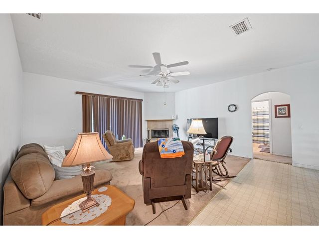 869 11th Drive, Vero Beach, FL 32960