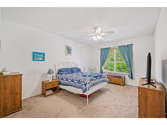 869 11th Drive, Vero Beach, FL 32960