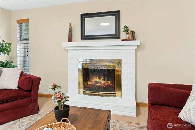 11420 110th Avenue NE, Kirkland, WA 98033