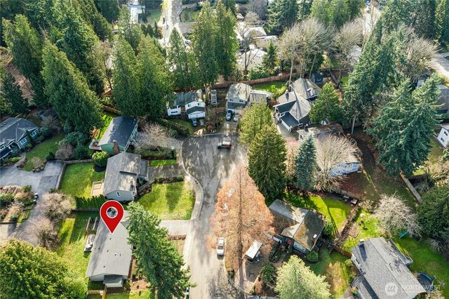 11420 110th Avenue NE, Kirkland, WA 98033