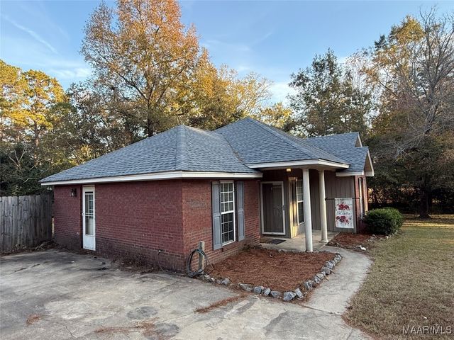 295 Fleahop Road, Eclectic, AL 36024