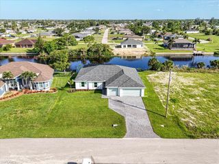 1258 NE 40th ST, Cape Coral, FL 33909