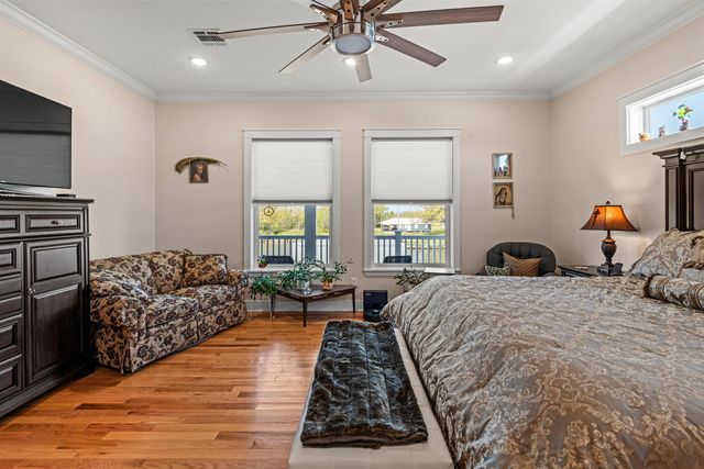 6236 Bayouside Dr, Chauvin, LA 70344