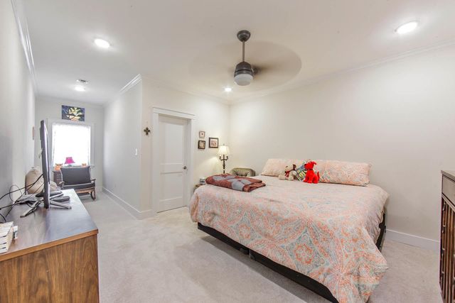 6236 Bayouside Dr, Chauvin, LA 70344