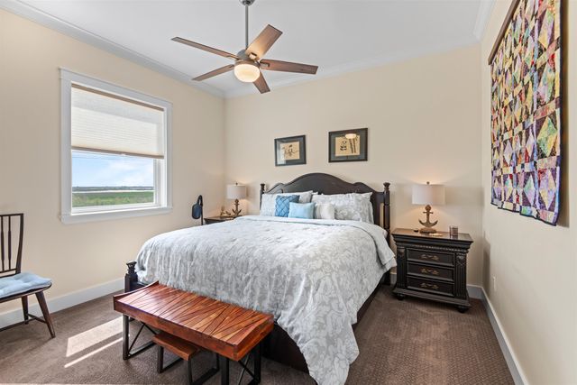 6236 Bayouside Dr, Chauvin, LA 70344