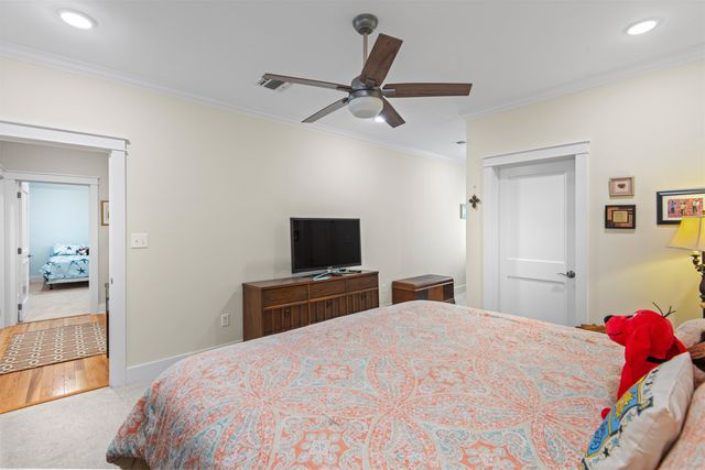 6236 Bayouside Dr, Chauvin, LA 70344