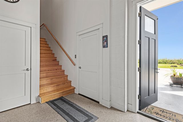 6236 Bayouside Dr, Chauvin, LA 70344