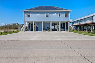 6236 Bayouside Dr, Chauvin, LA 70344