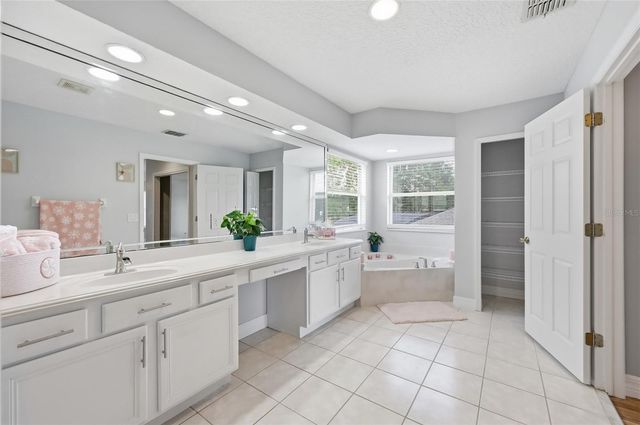 1338 LEGENDARY BOULEVARD, Clermont, FL 34711