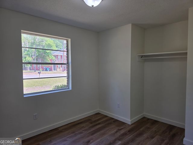 309 E Third Street, Springfield, GA 31329