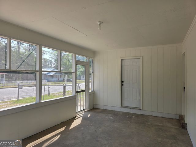 309 E Third Street, Springfield, GA 31329