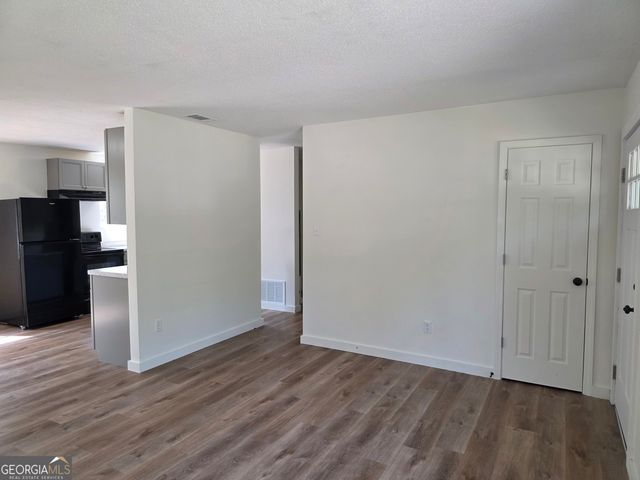 309 E Third Street, Springfield, GA 31329