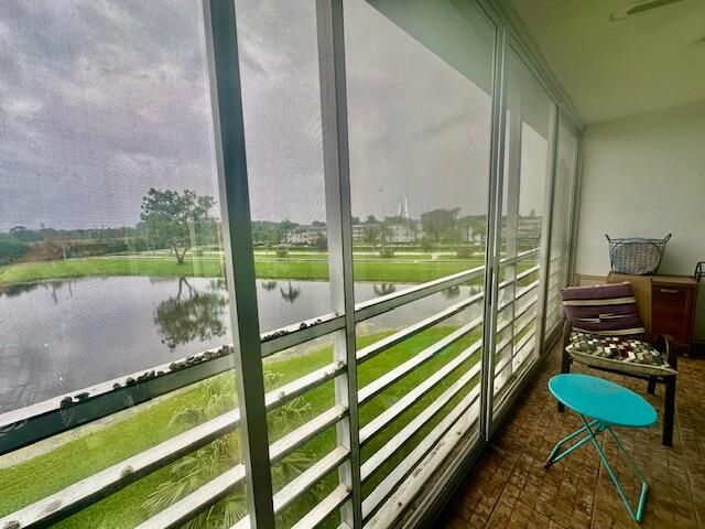 4037 Hythe C, Boca Raton, FL 33434