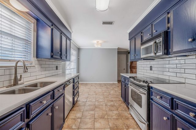 4305 Holmes Drive, Little Rock, AR 72223