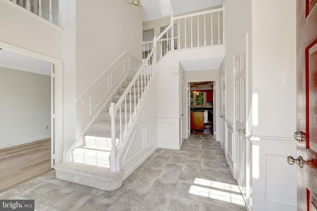 43501 GOLDEN MEADOW CIR, Ashburn, VA 20147