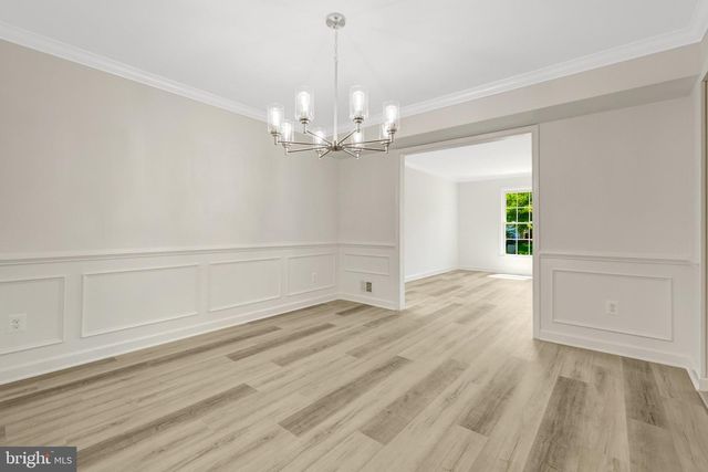43501 GOLDEN MEADOW CIR, Ashburn, VA 20147