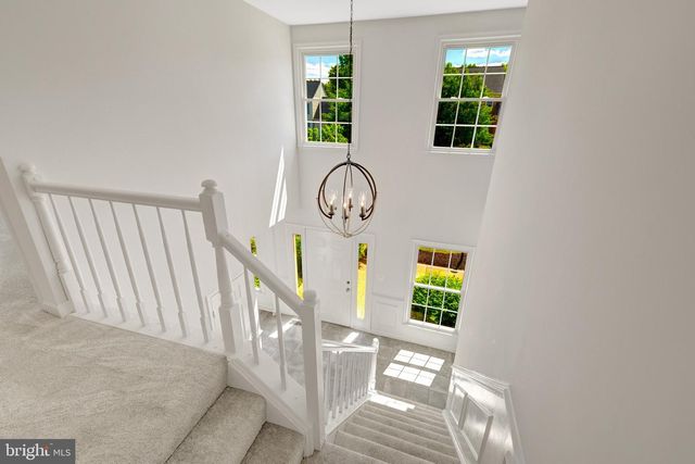 43501 GOLDEN MEADOW CIR, Ashburn, VA 20147