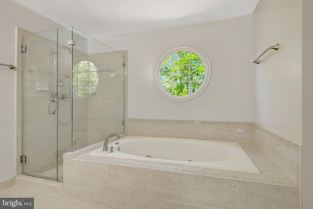 43501 GOLDEN MEADOW CIR, Ashburn, VA 20147