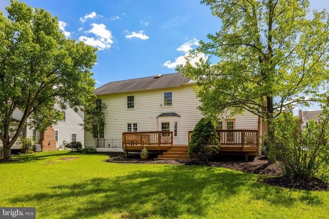 43501 GOLDEN MEADOW CIR, Ashburn, VA 20147
