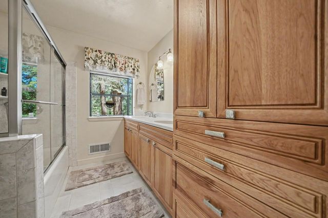 19775 Forest View Cir, Pioneer, CA 95666