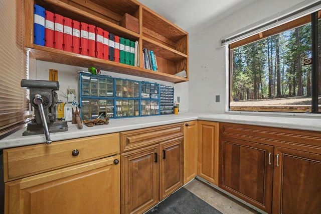 19775 Forest View Cir, Pioneer, CA 95666