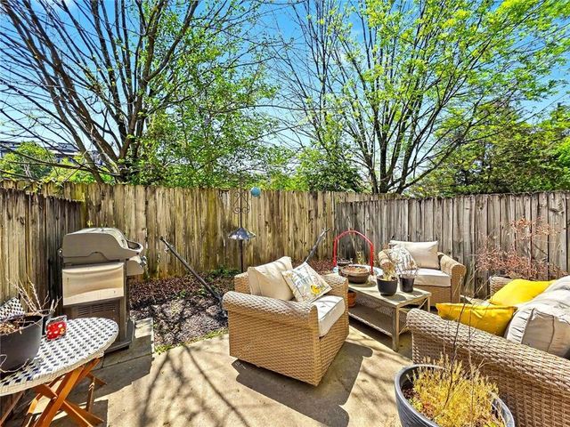 375 Highland Avenue NE 605, Atlanta, GA 30312