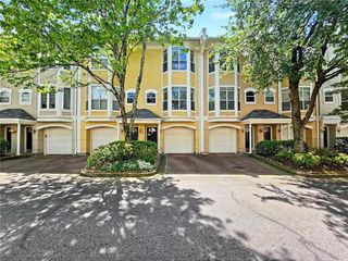 375 Highland Avenue NE 605, Atlanta, GA 30312