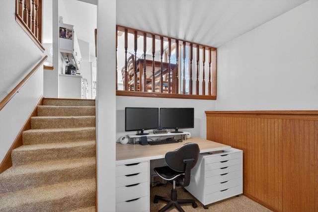 539 Beechwood DRIVE, Cedarburg, WI 53012
