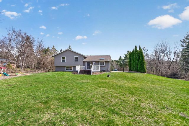 539 Beechwood DRIVE, Cedarburg, WI 53012